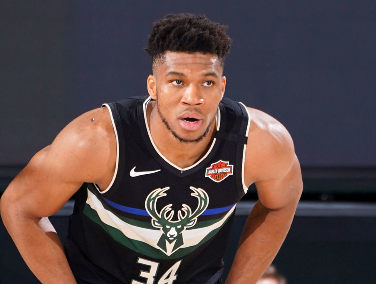 高价将其引 高价将其引